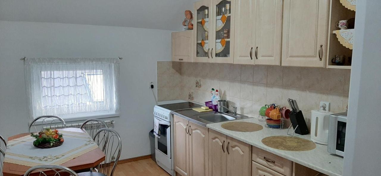 Homestay Renata Nova Lesna Exterior photo
